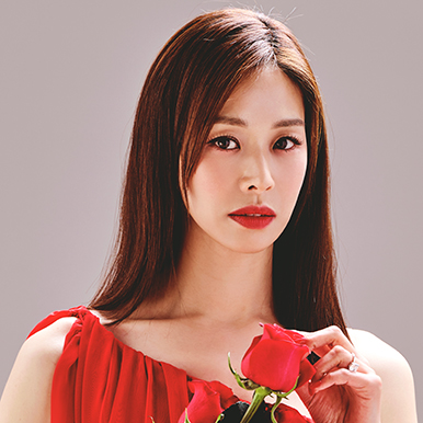 태양을 삼킨 여자