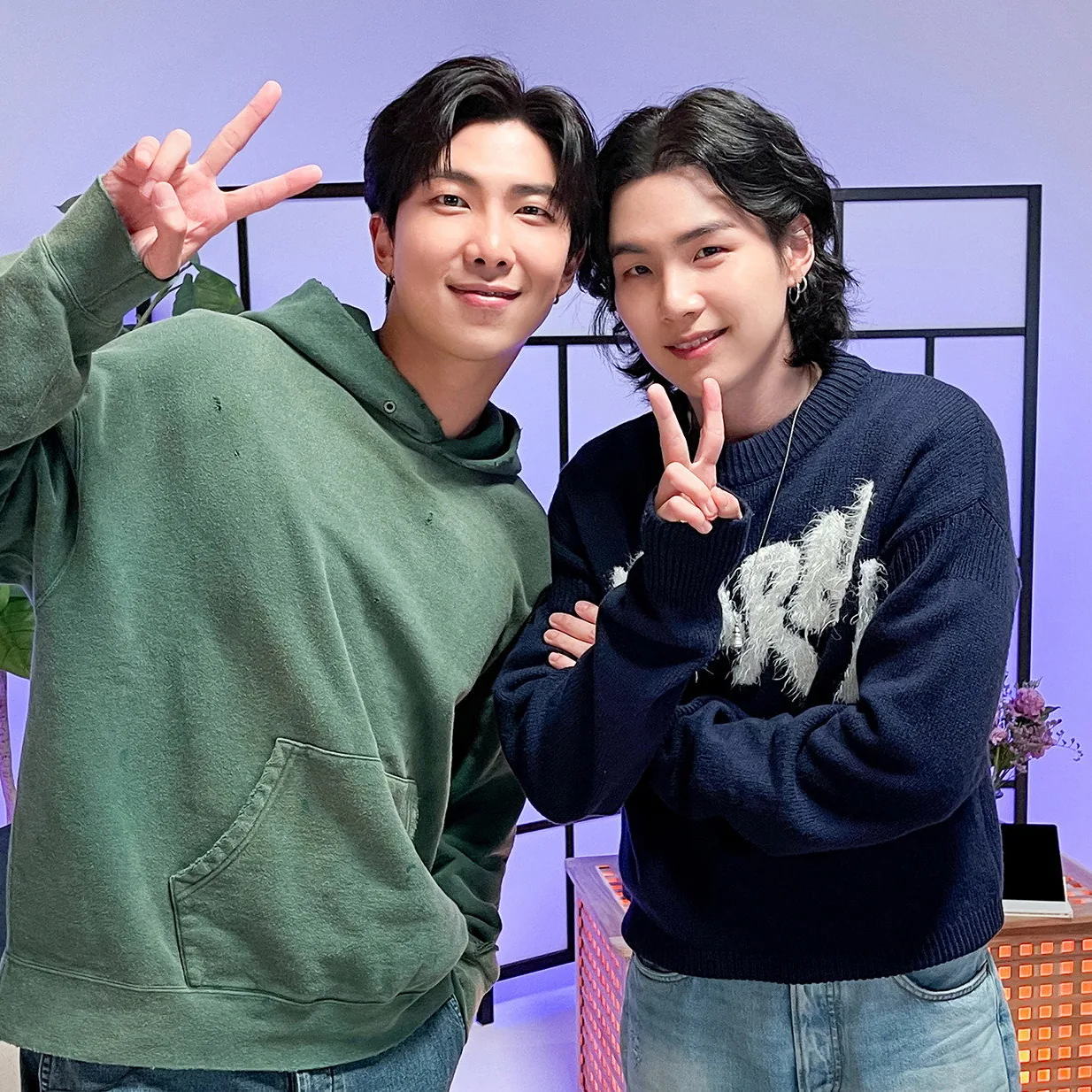 슈취타 글로벌 평점 반응과 추천 콘텐츠 비교